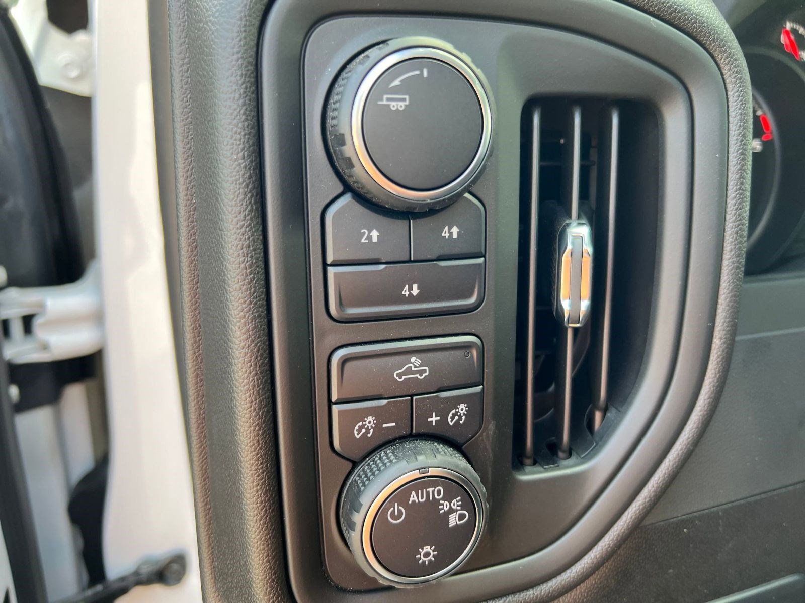 2025 Chevrolet Silverado 3500 HD Work Truck - Photo 24