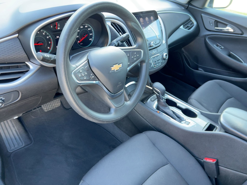 Used 2024 Chevrolet Malibu 1LT Car