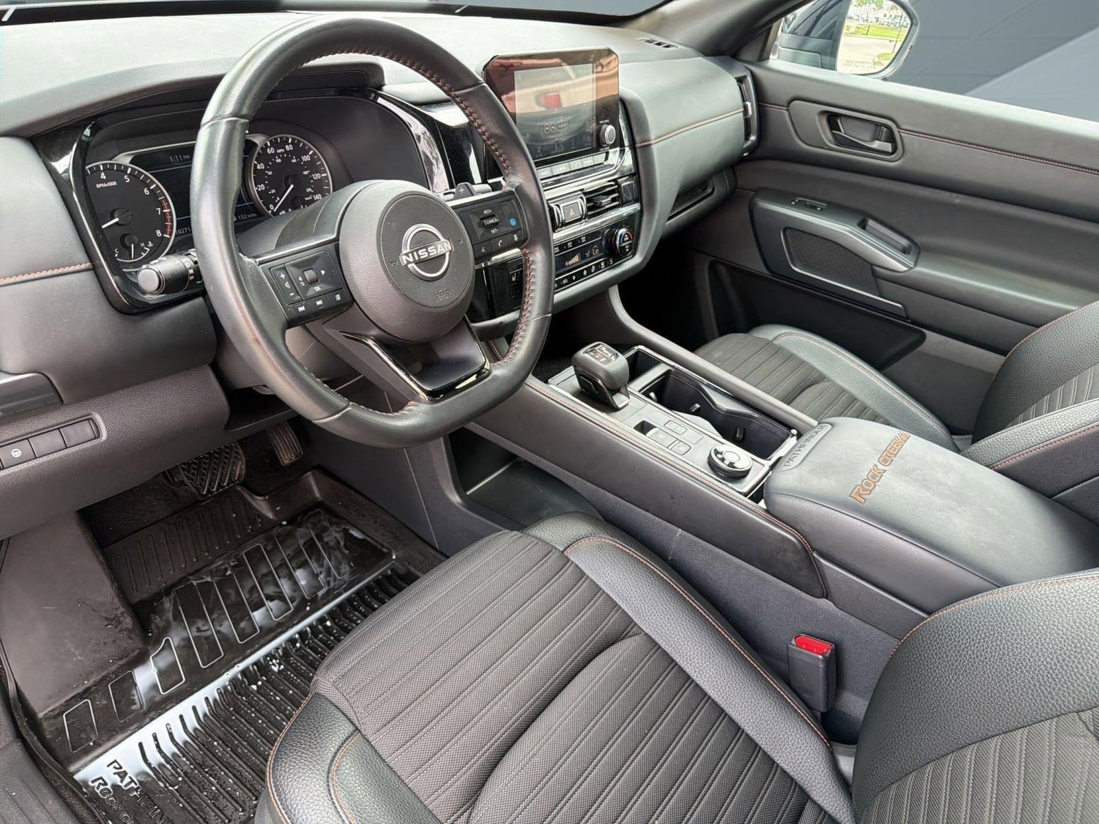 Pathfinder Rock Creek 4WD SUV