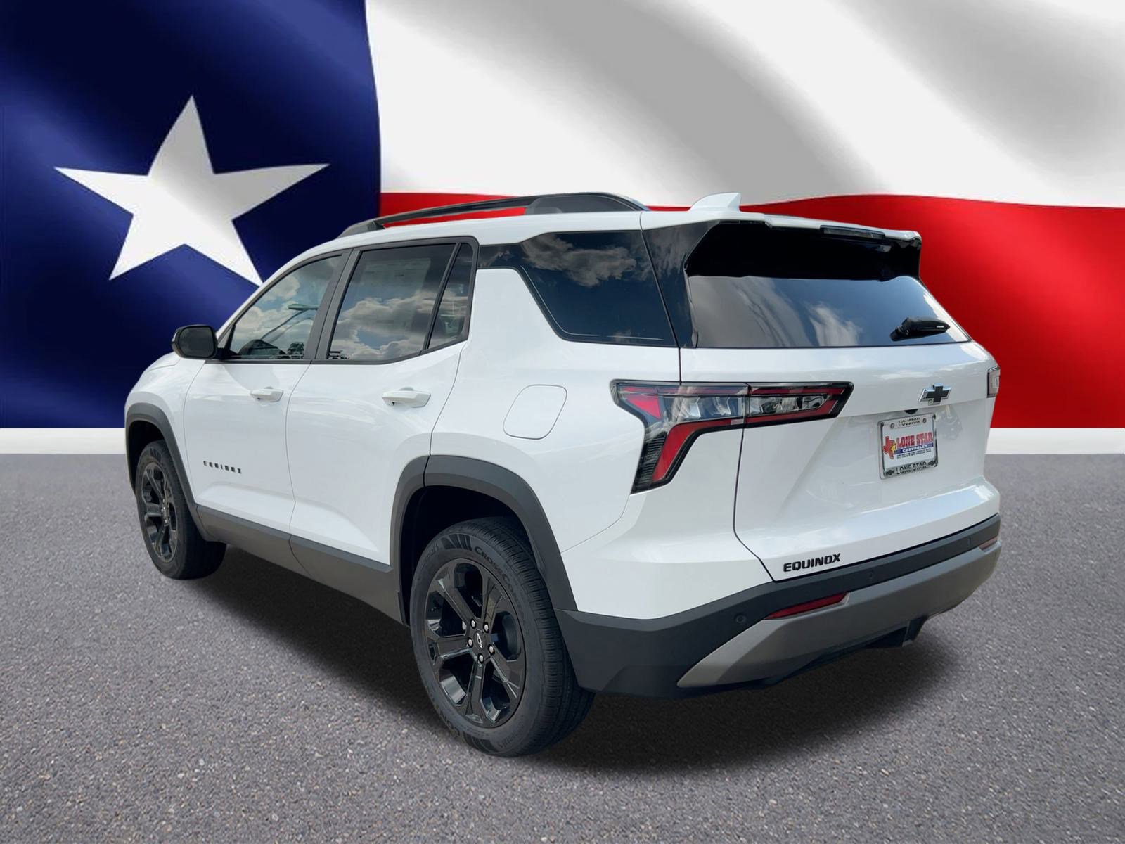 2026 Chevrolet Equinox LT photo 3