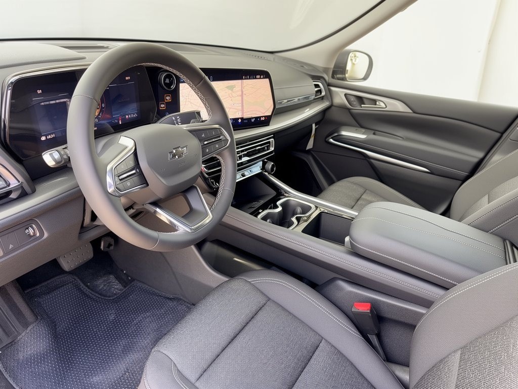 New 2027 Chevrolet Traverse LT SUV