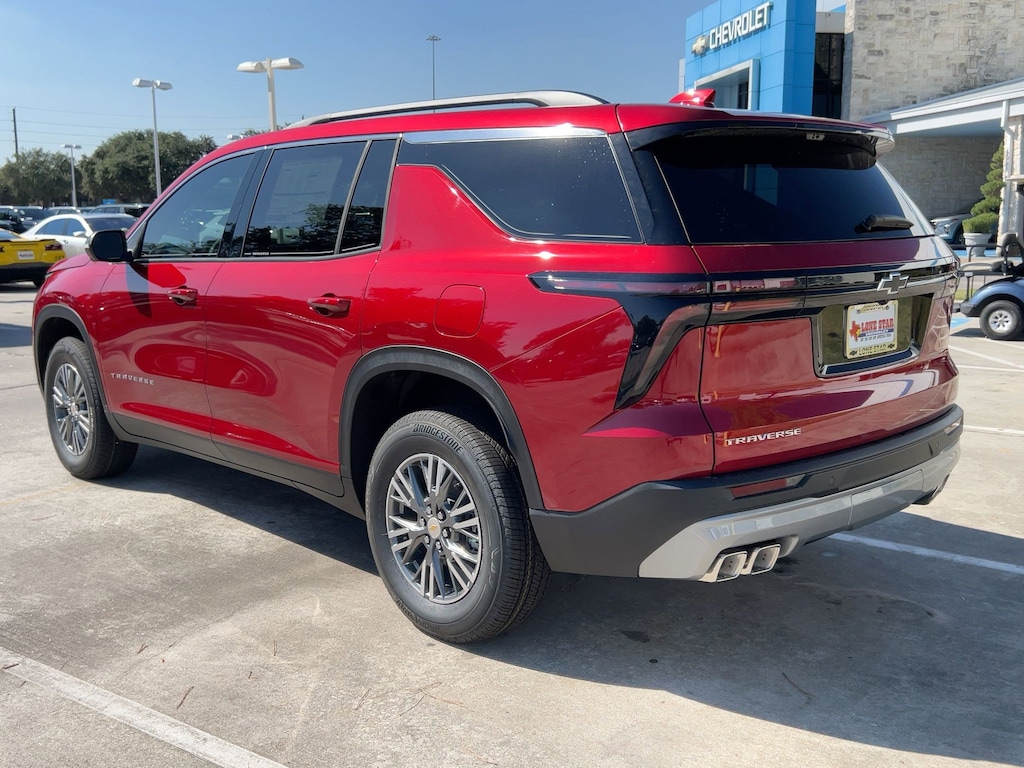 New 2026 Chevrolet Traverse LT SUV