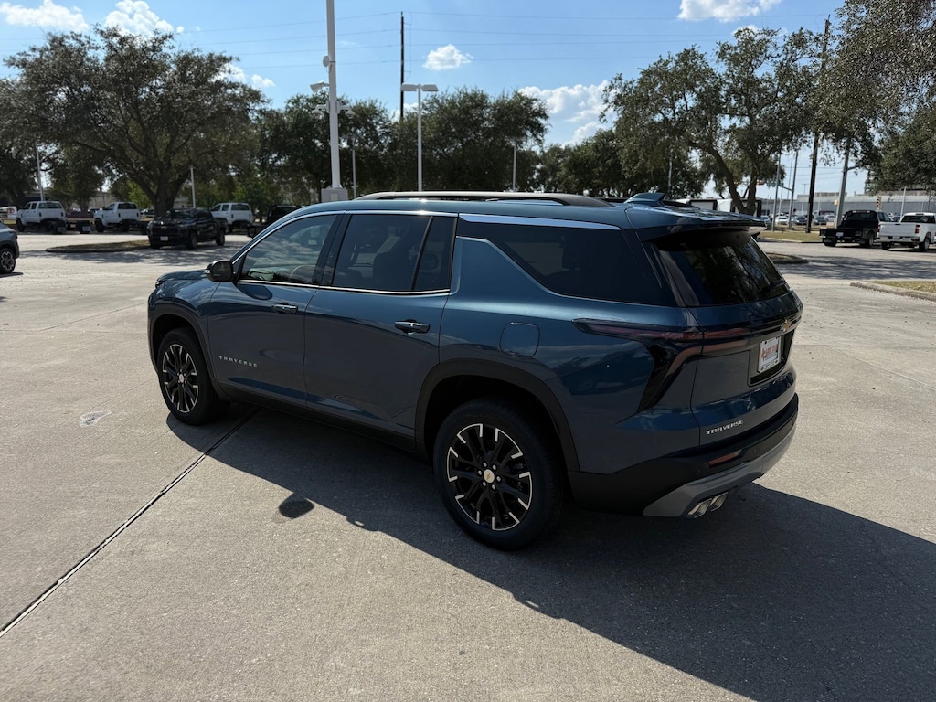 New 2026 Chevrolet Traverse LT SUV