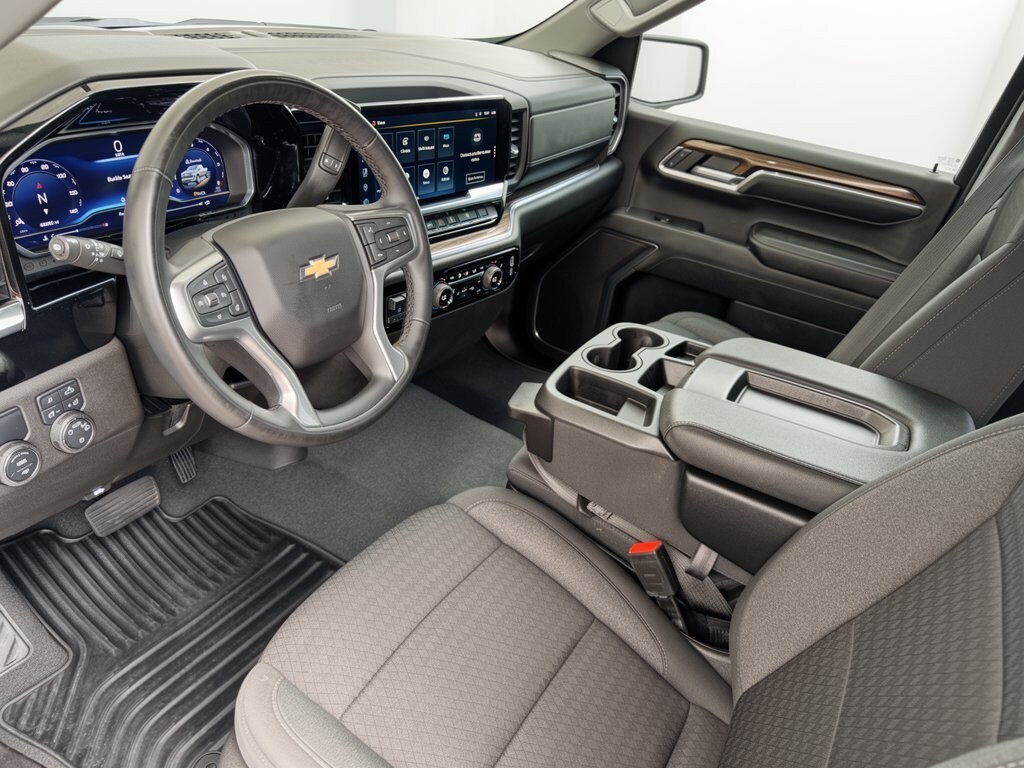 Used 2024 Chevrolet Silverado 1500 LT Truck