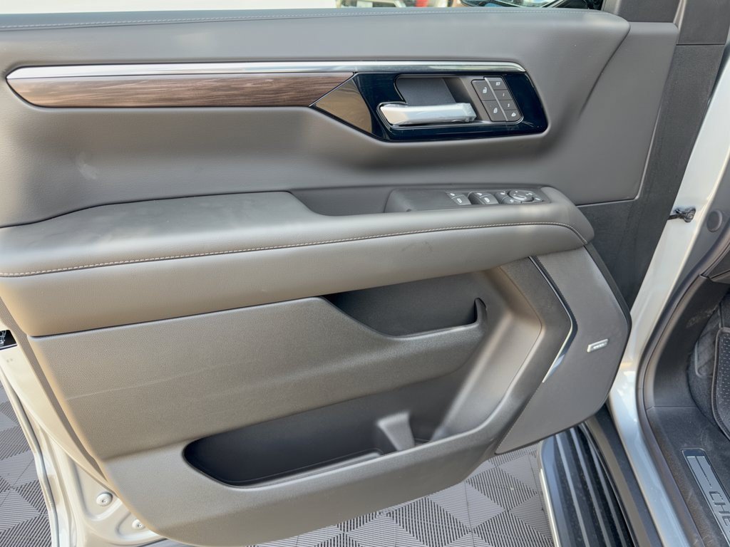 2026 Chevrolet Tahoe LT - Photo 14