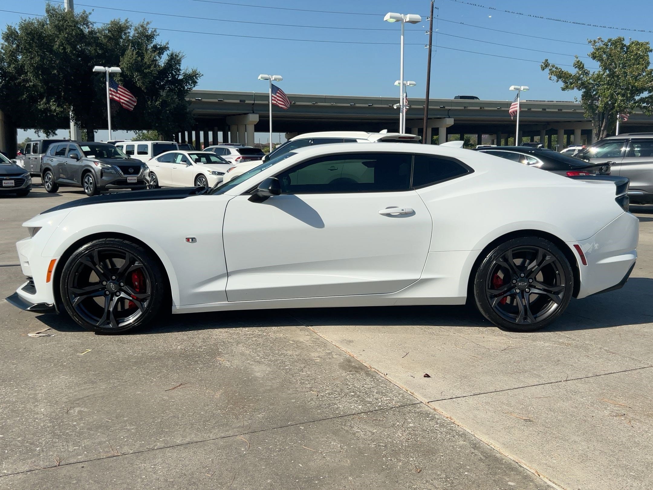 2023 Chevrolet Camaro 1SS photo 2