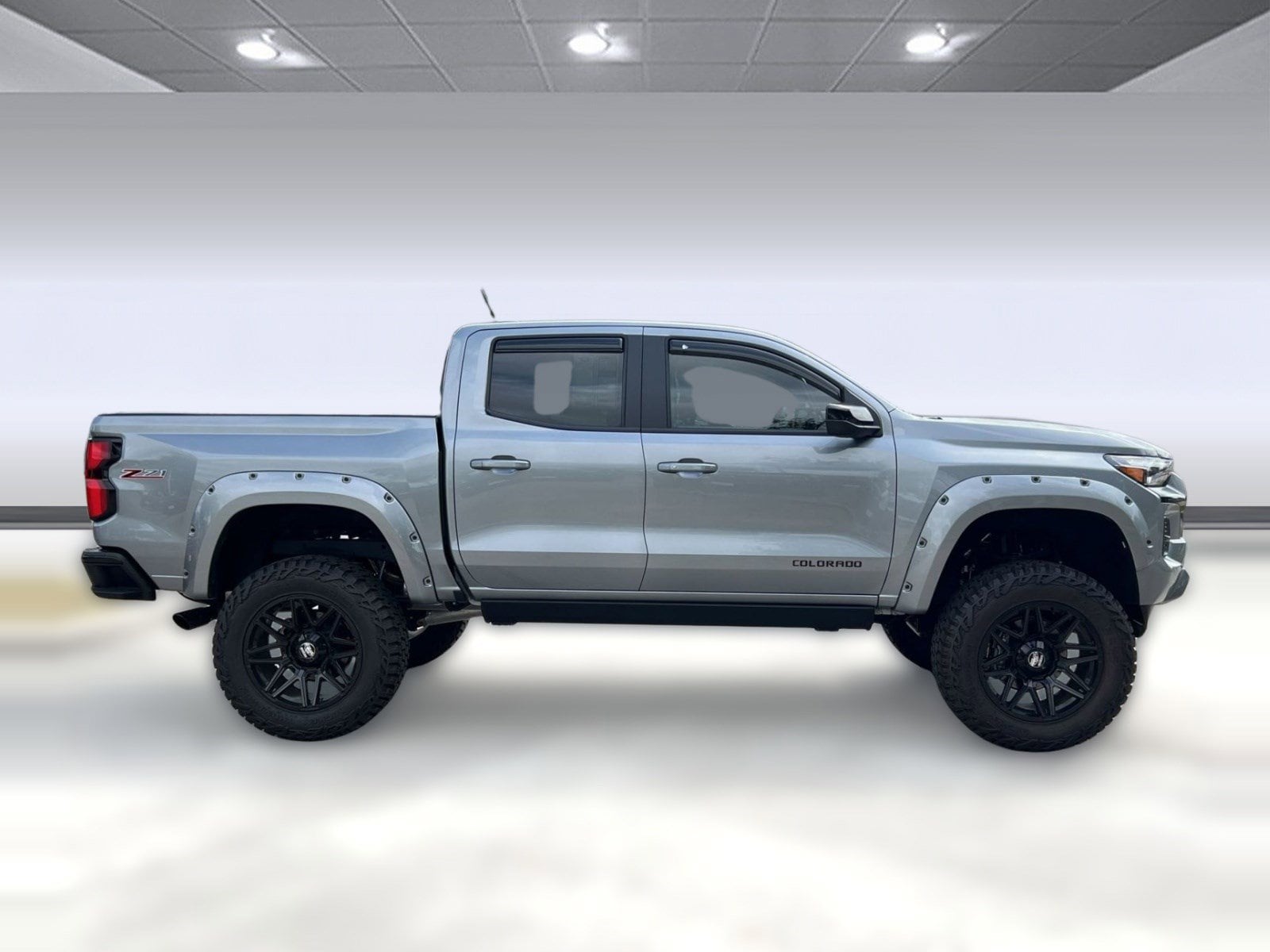 2025 Chevrolet Colorado Z71 - Photo 7