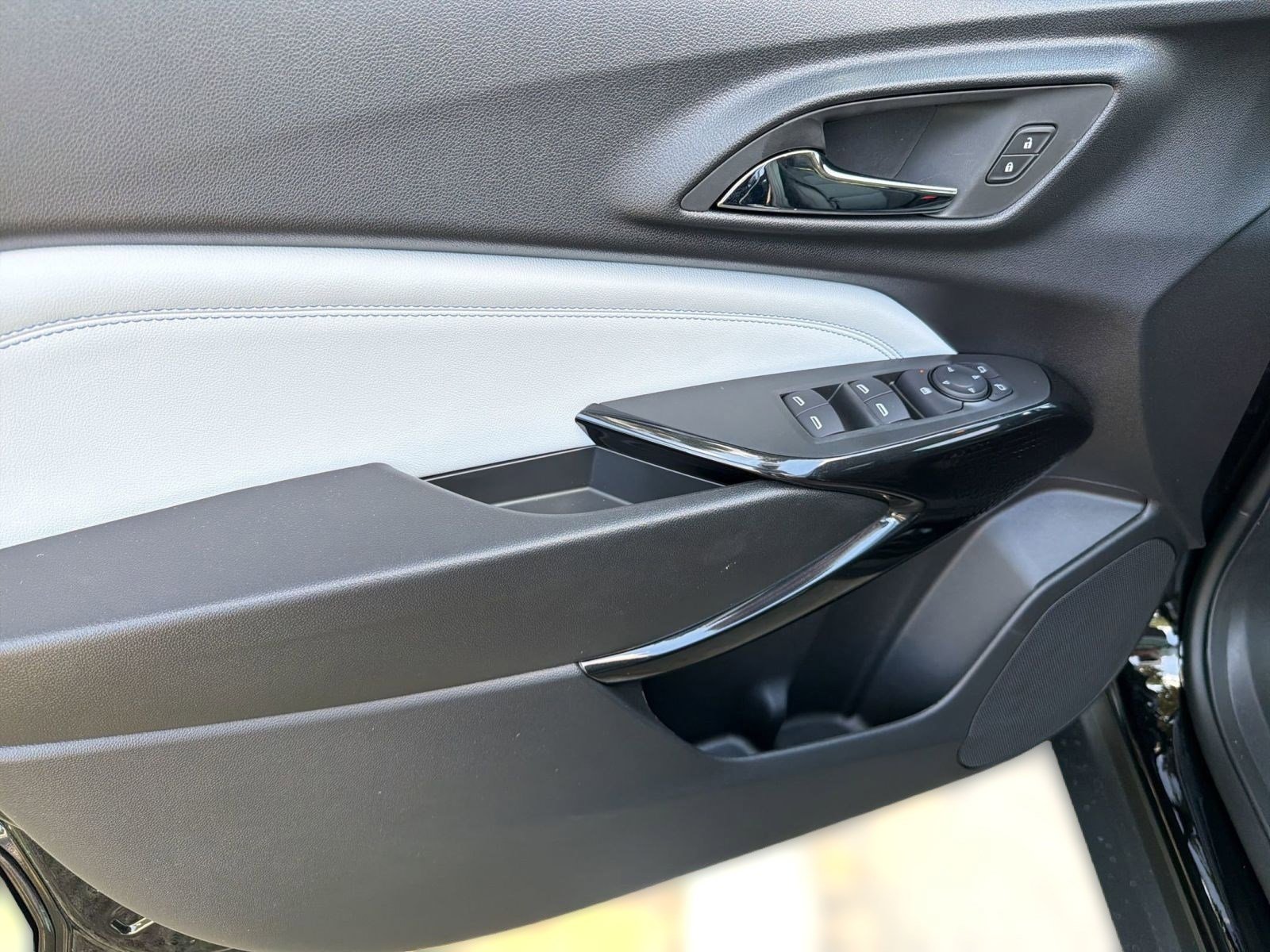 2026 Chevrolet Trax LT - Photo 13