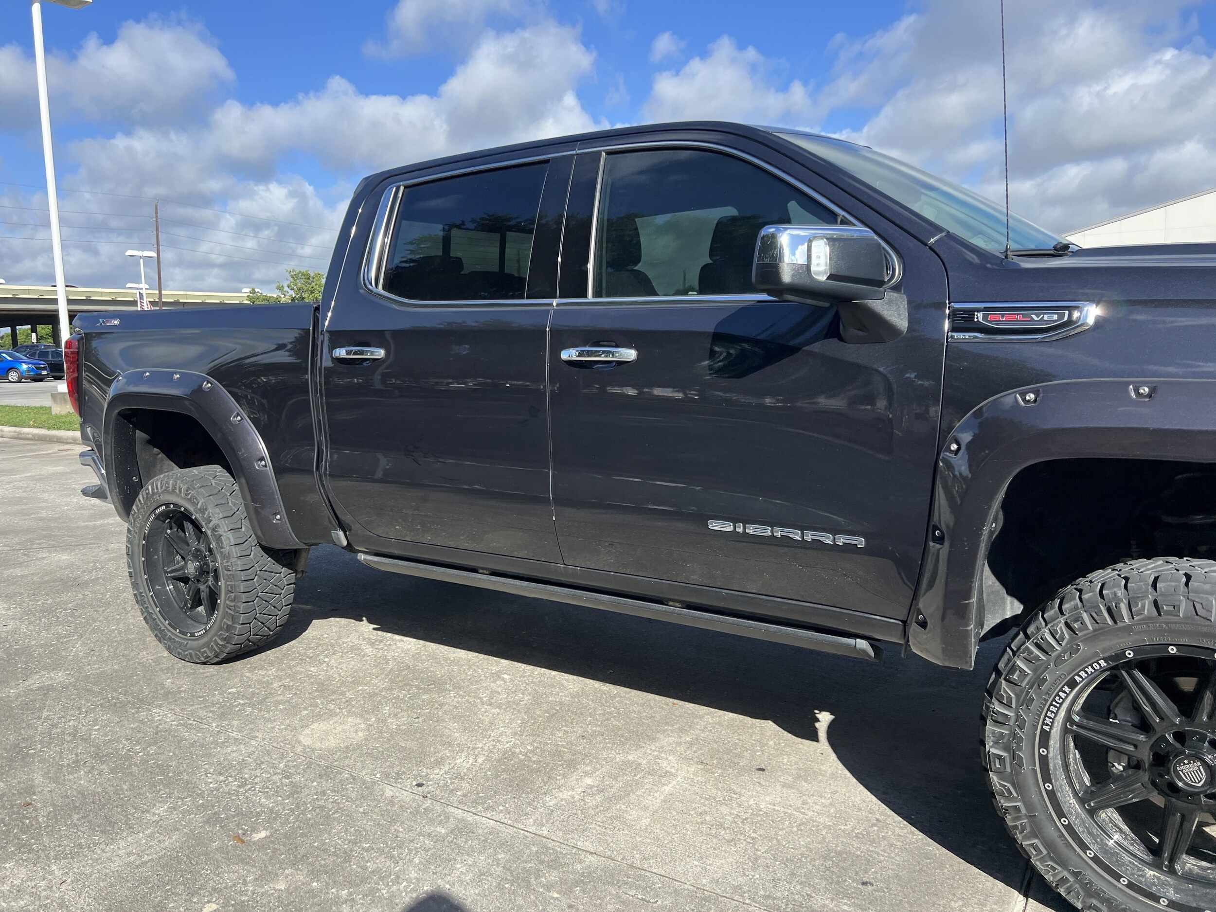 2023 Gmc Sierra 1500 SLT photo 4