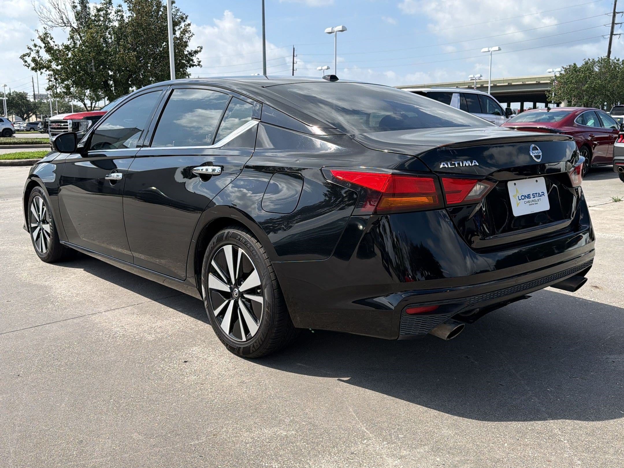 Altima SL FWD Sedan