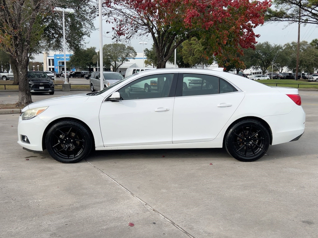 Used 2015 Chevrolet Malibu LT Car