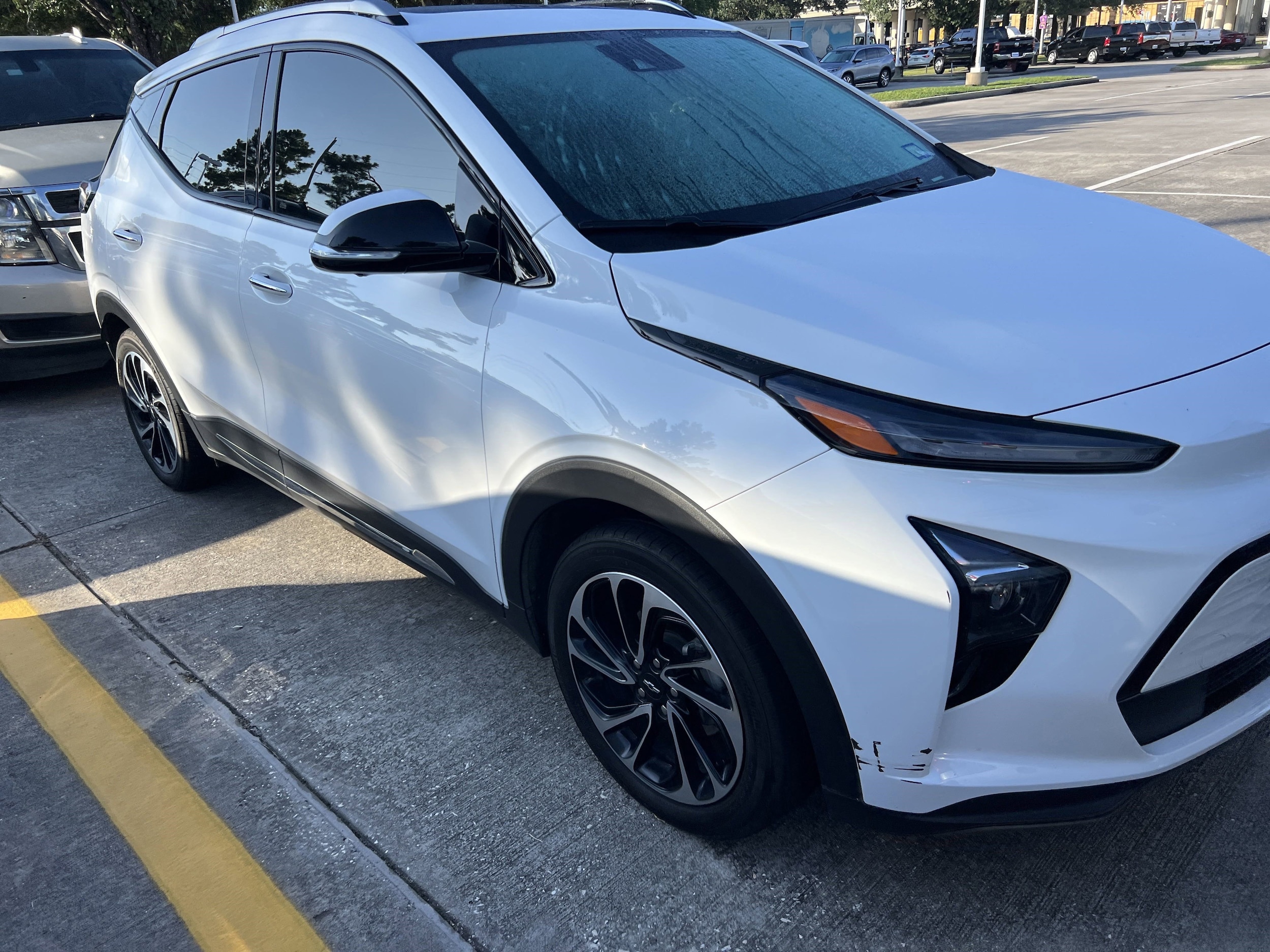 Used 2023 Chevrolet Bolt EUV Premier with VIN 1G1FZ6S09P4177187 for sale in Baytown, TX