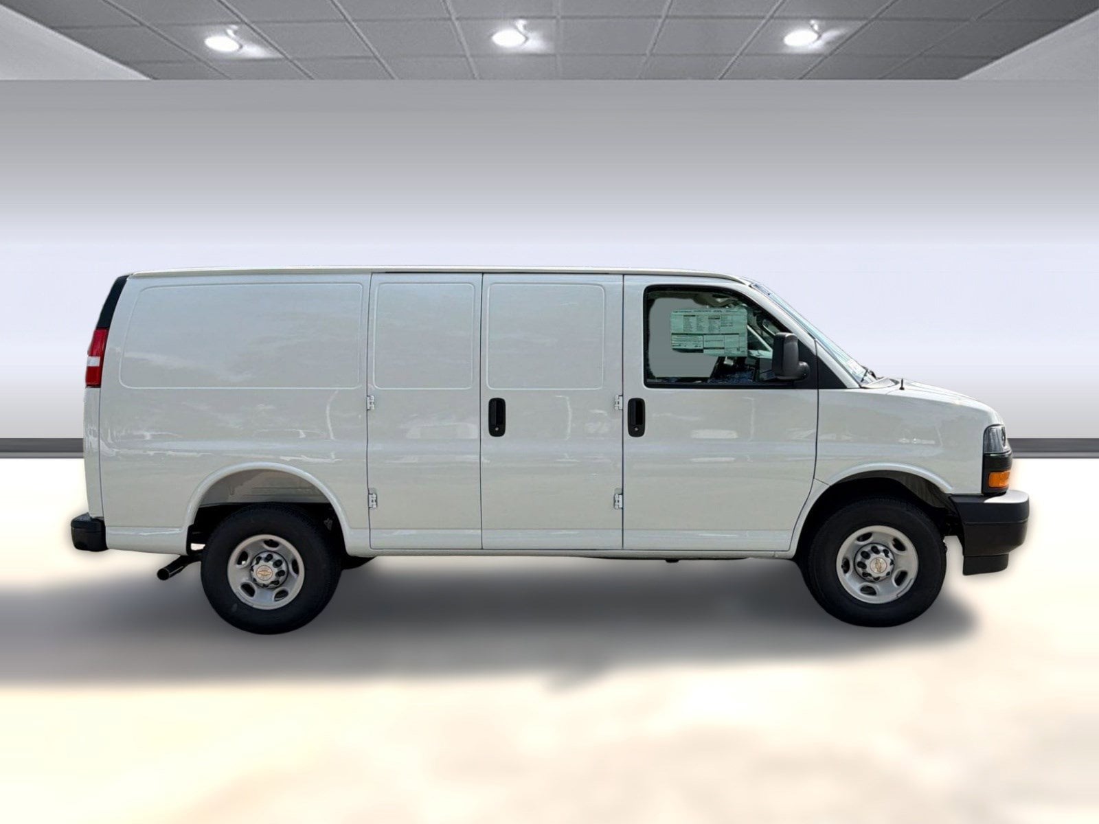 2026 Chevrolet Express Cargo Work Van - Photo 7