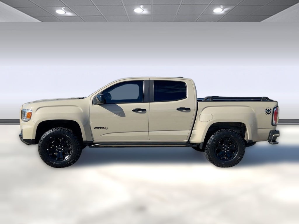 Used 2022 GMC Canyon AT4 - Cloth Truck