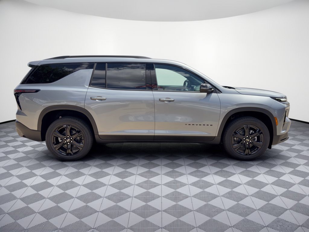 2027 Chevrolet Traverse LT - Photo 8