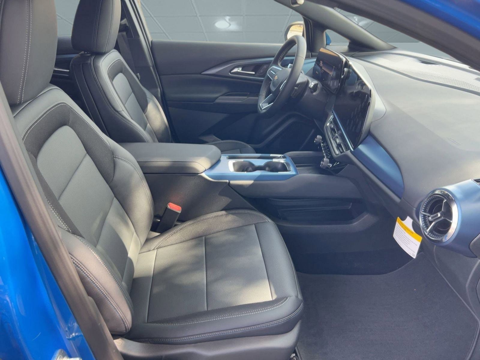 2026 Chevrolet Equinox EV 2LT - Photo 30