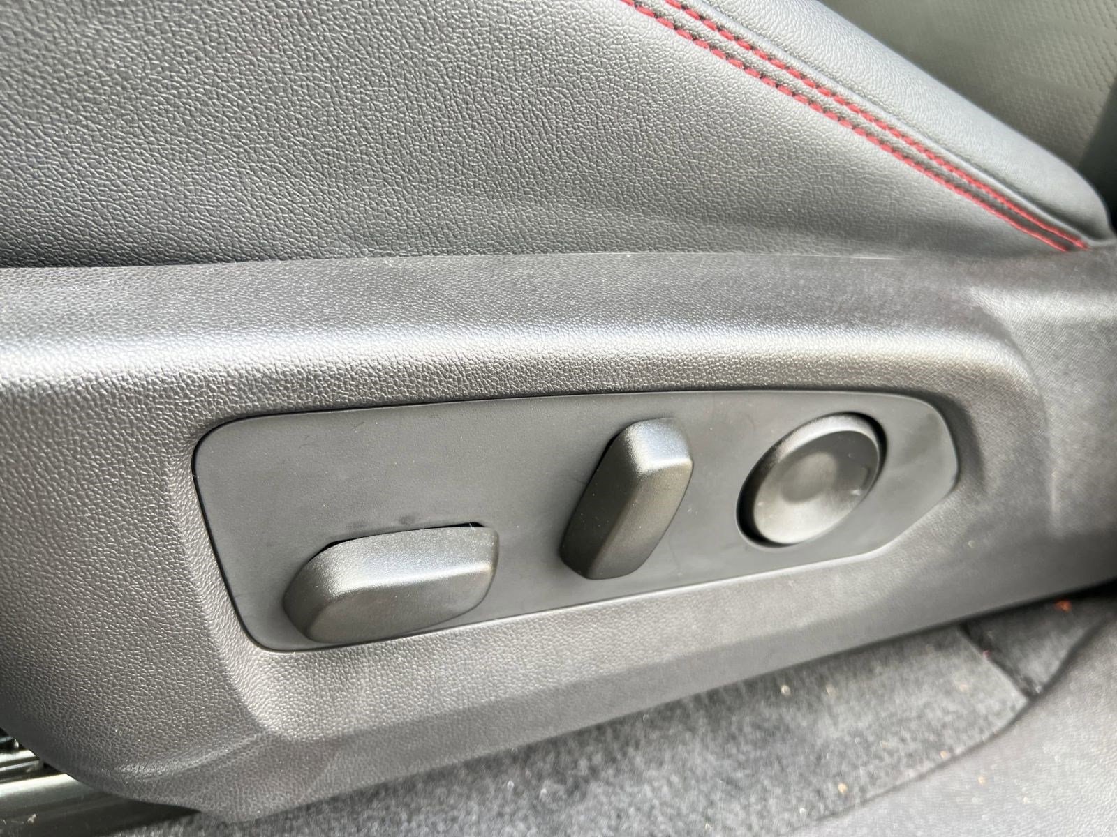 2025 Chevrolet Colorado Z71 - Photo 13