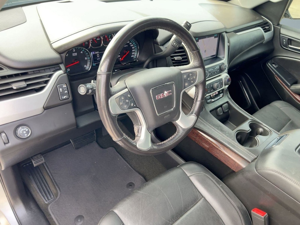 Used 2018 GMC Yukon SLT SUV