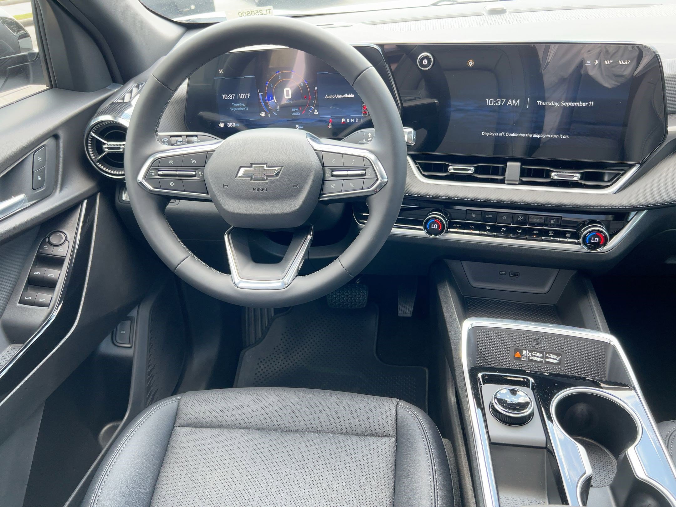 2026 Chevrolet Equinox LT photo 4