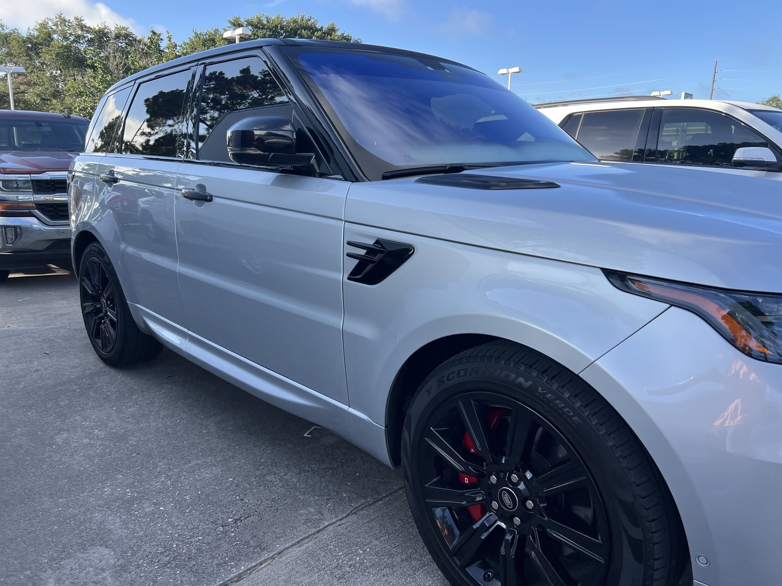 2021 Land Rover Range Rover Sport HST photo 3
