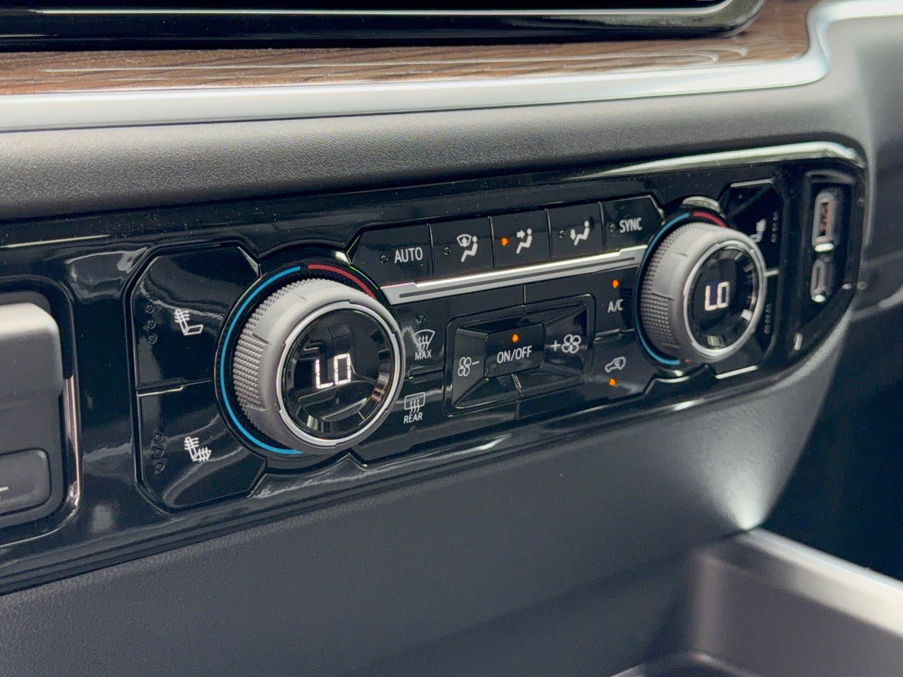 2026 Chevrolet Silverado 2500 HD LT - Photo 21