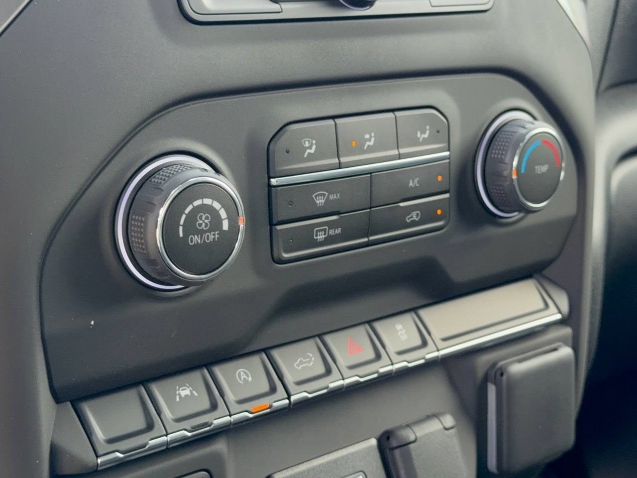 2026 Chevrolet Silverado 1500 Custom - Photo 21