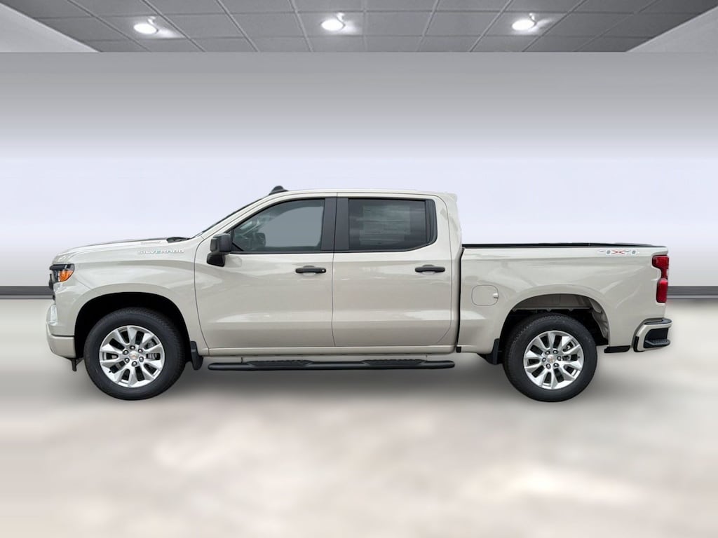 New 2026 Chevrolet Silverado 1500 Custom Truck
