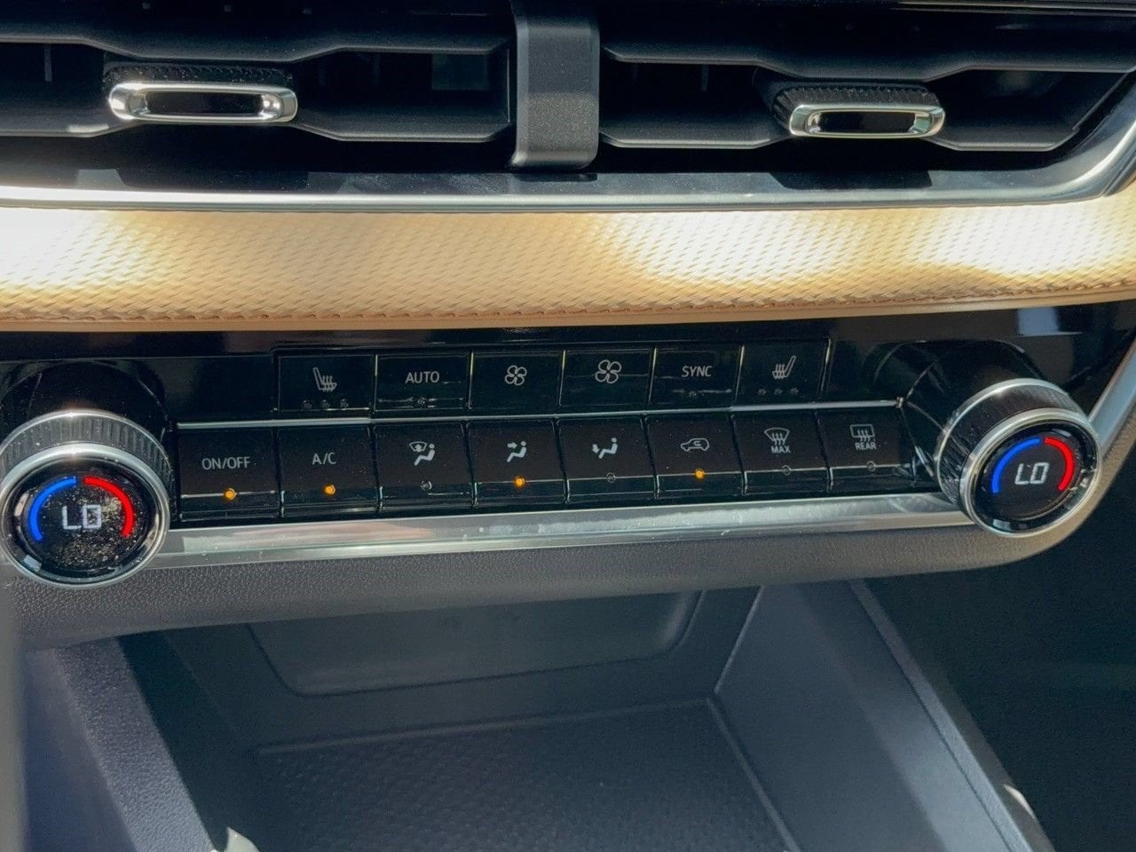 2026 Chevrolet Equinox ACTIV - Photo 19