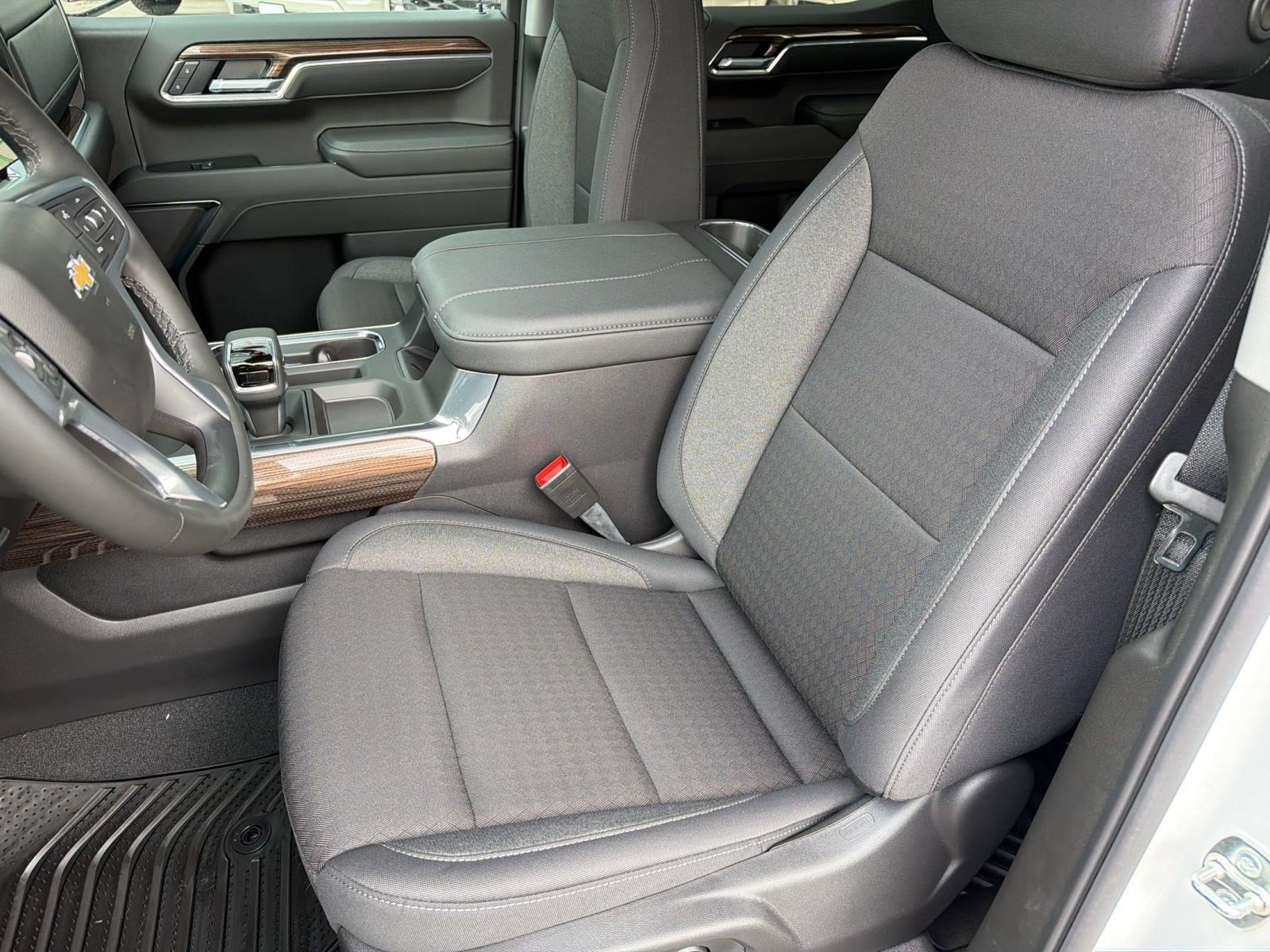 2026 Chevrolet Silverado 1500 LT - Photo 27