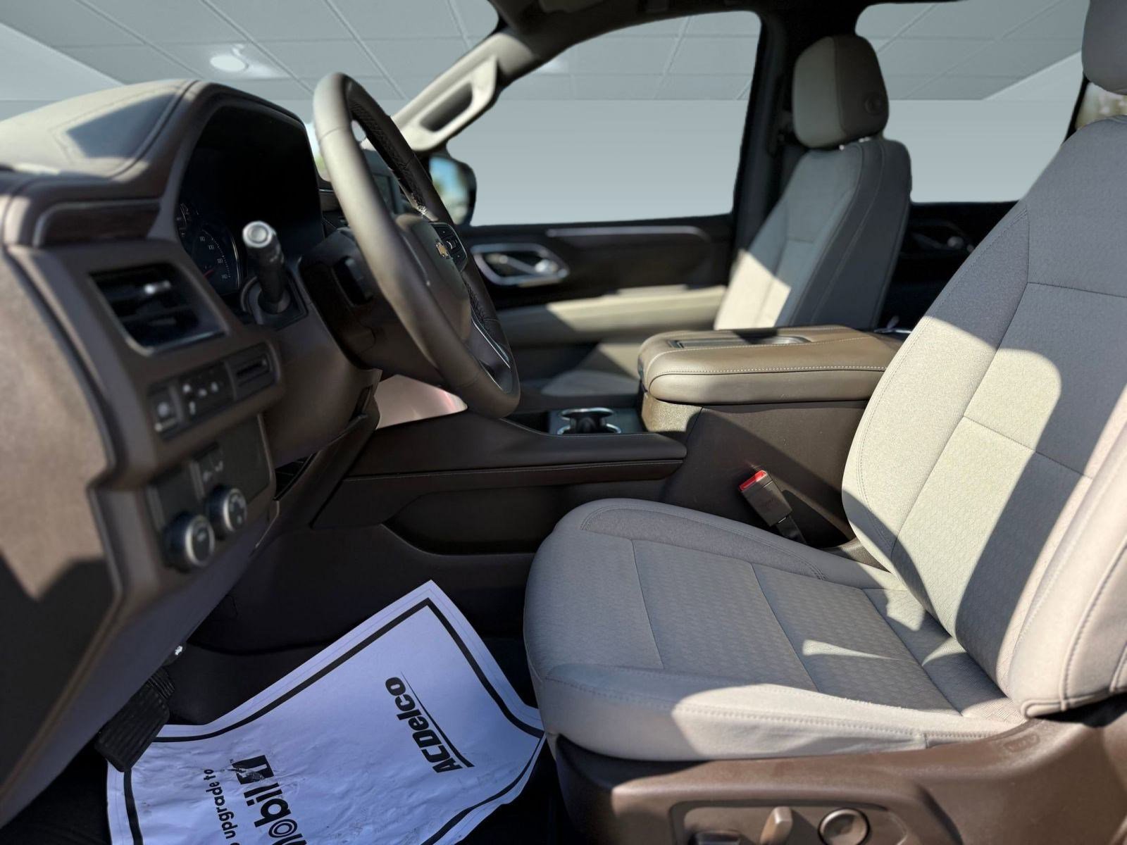 2024 Chevrolet Tahoe LS photo 3