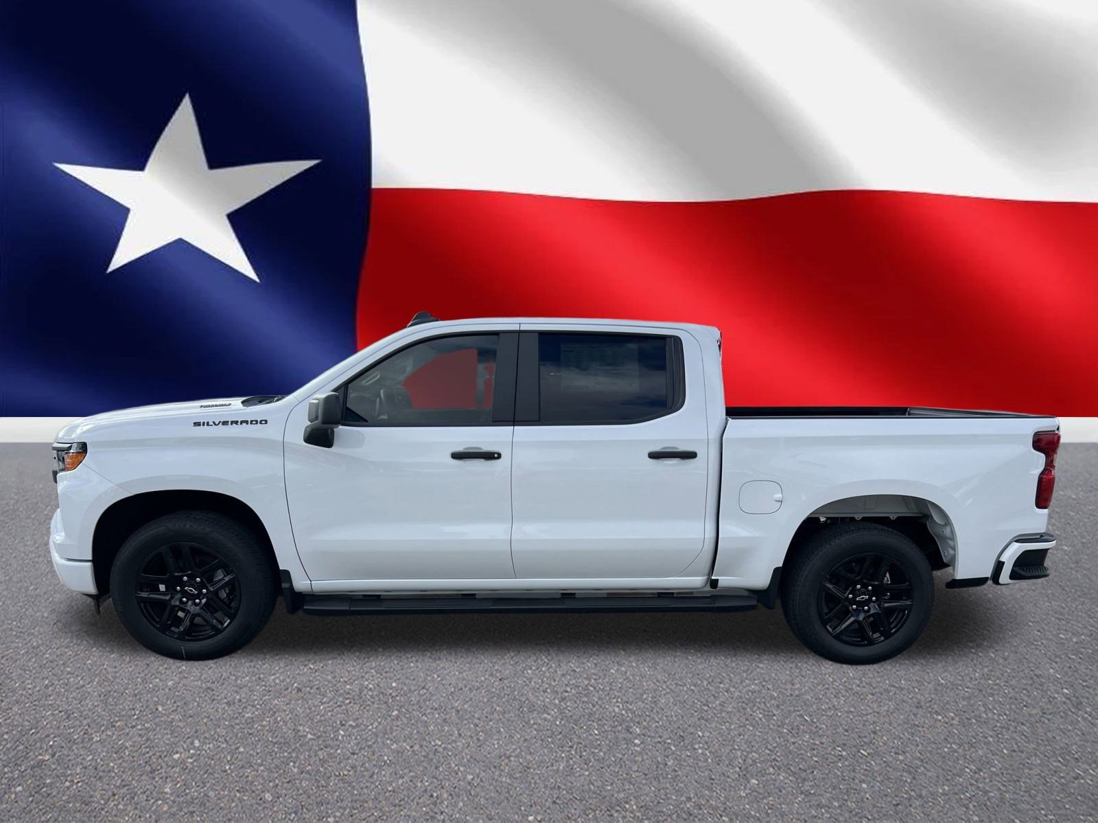 2025 Chevrolet Silverado 1500 Custom photo 2