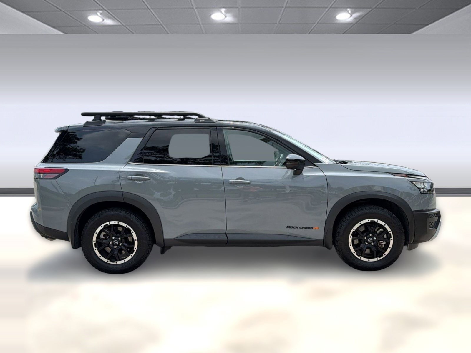 Pathfinder Rock Creek 4WD SUV