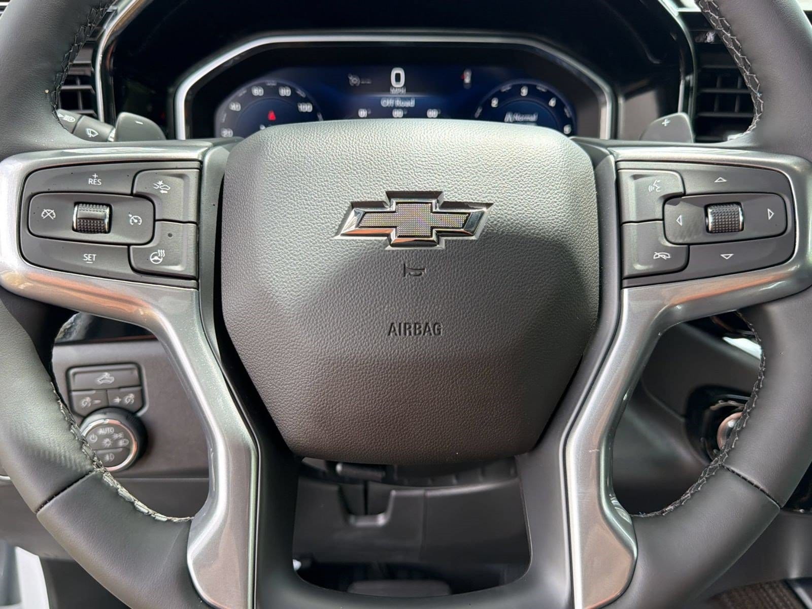 2026 Chevrolet Silverado 1500 LT Trail Boss - Photo 10
