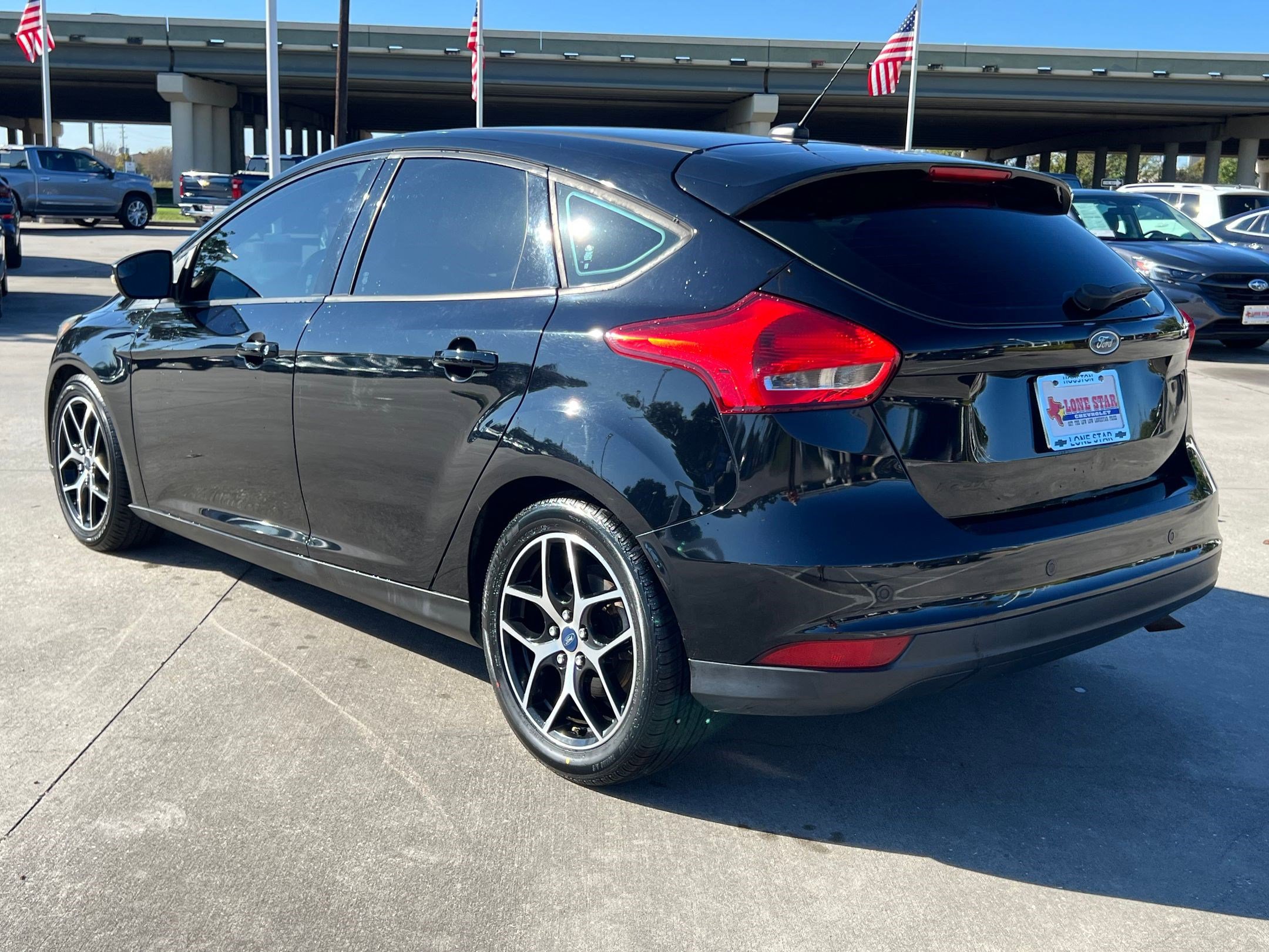 2018 Ford Focus SEL photo 3