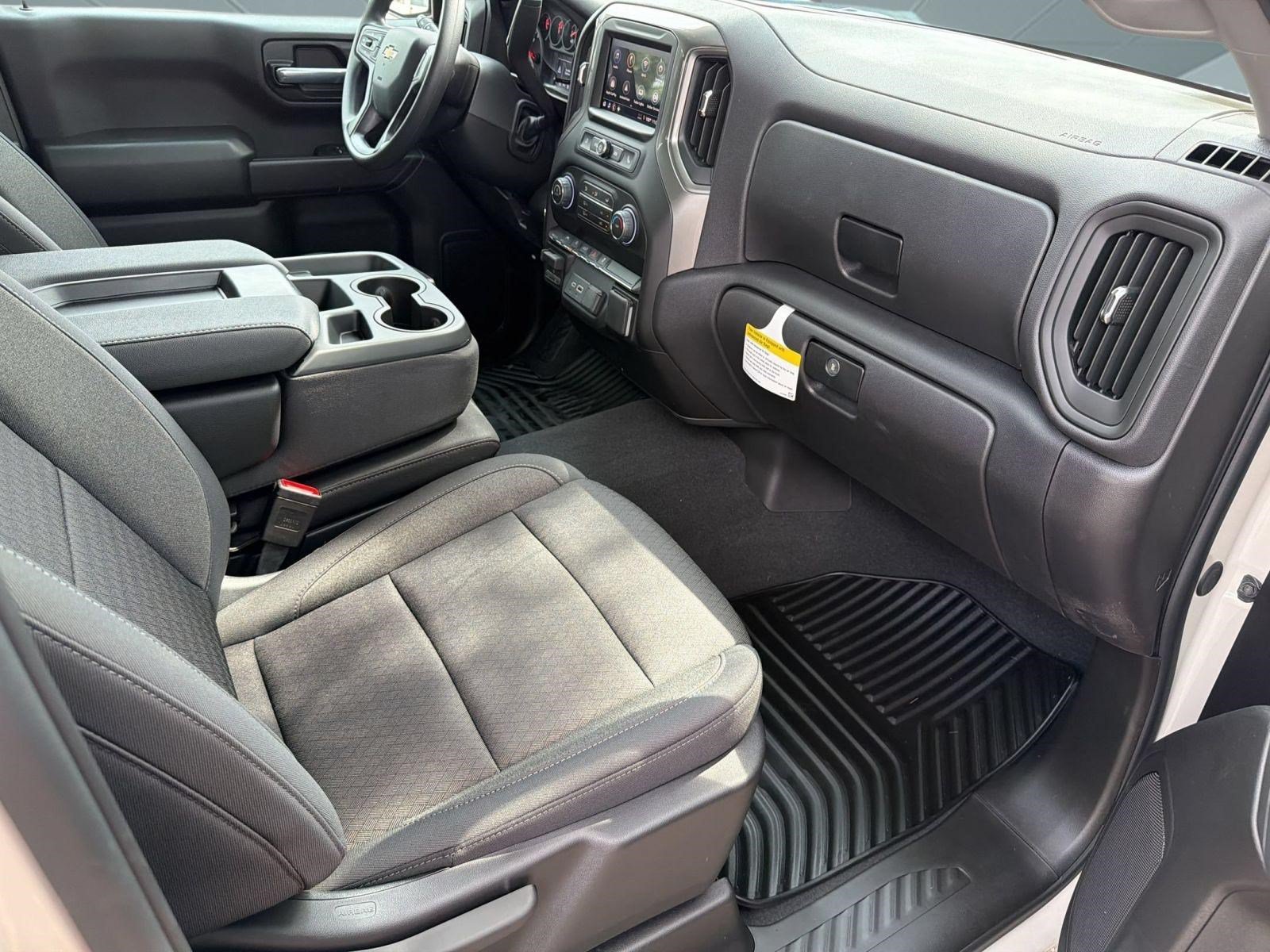 2026 Chevrolet Silverado 1500 Custom - Photo 31