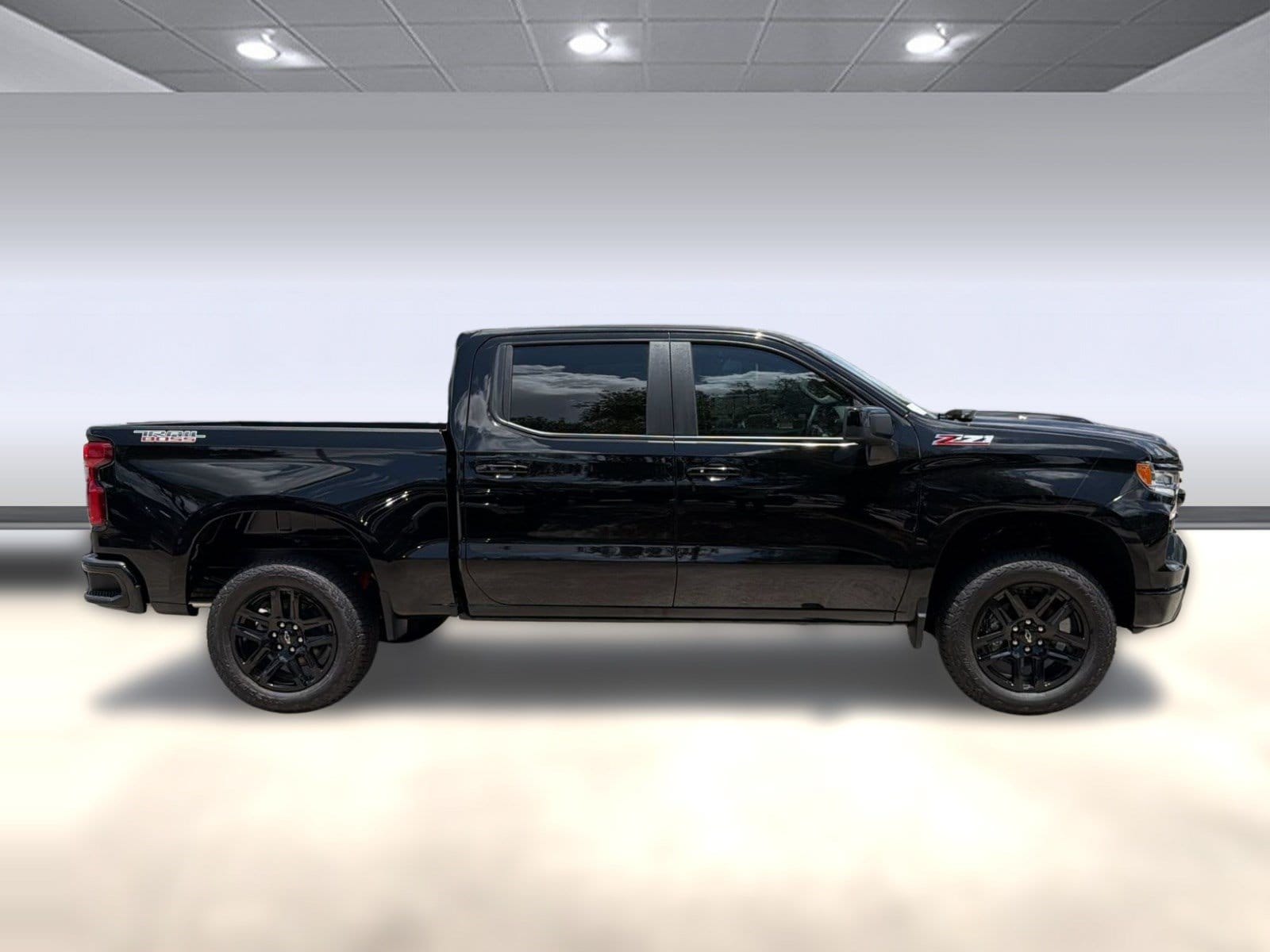 2026 Chevrolet Silverado 1500 LT Trail Boss - Photo 7
