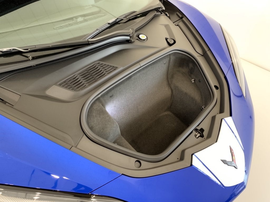 2027 Chevrolet Corvette 2LT - Photo 29