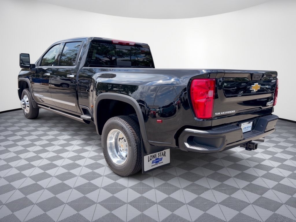 New 2026 Chevrolet Silverado 3500 HD High Country DRW Truck