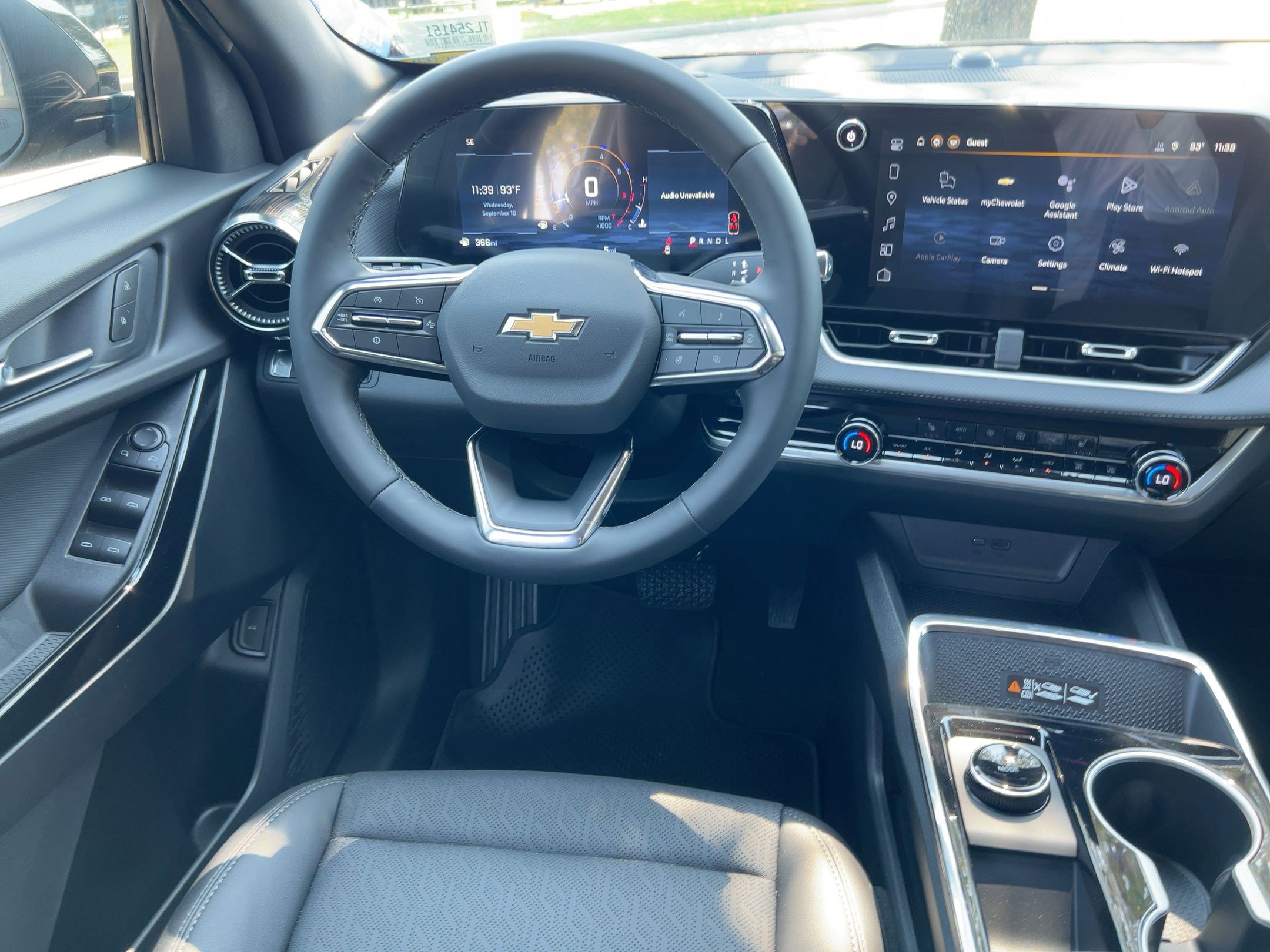 2026 Chevrolet Equinox LT photo 4