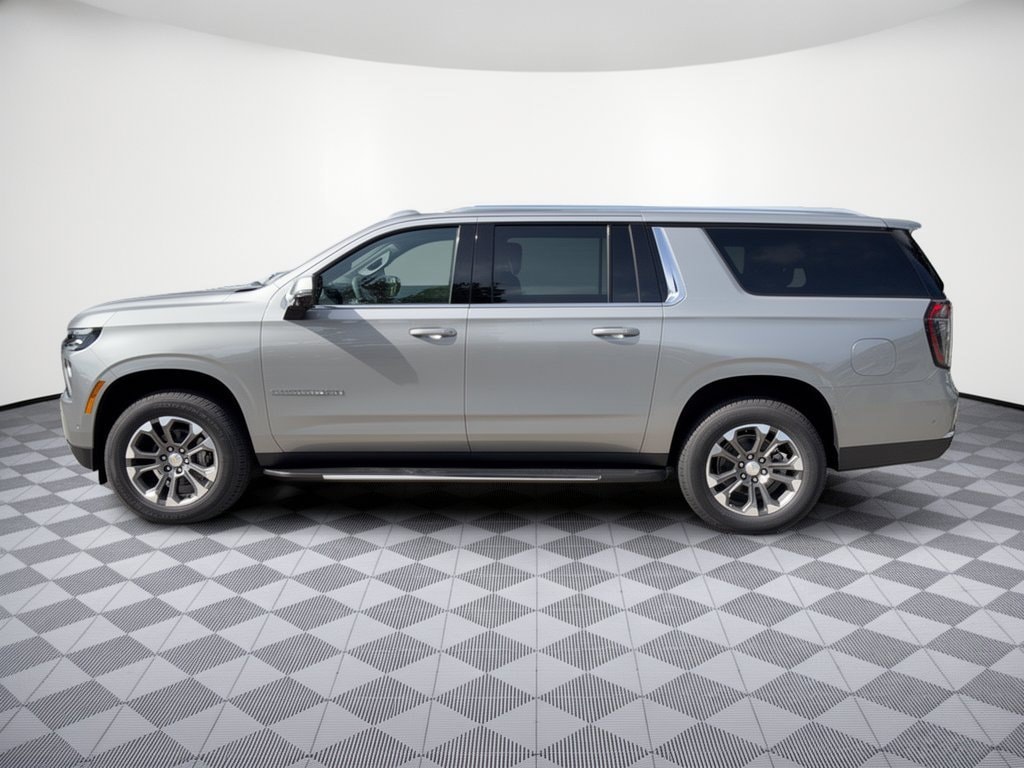 New 2026 Chevrolet Suburban LT SUV