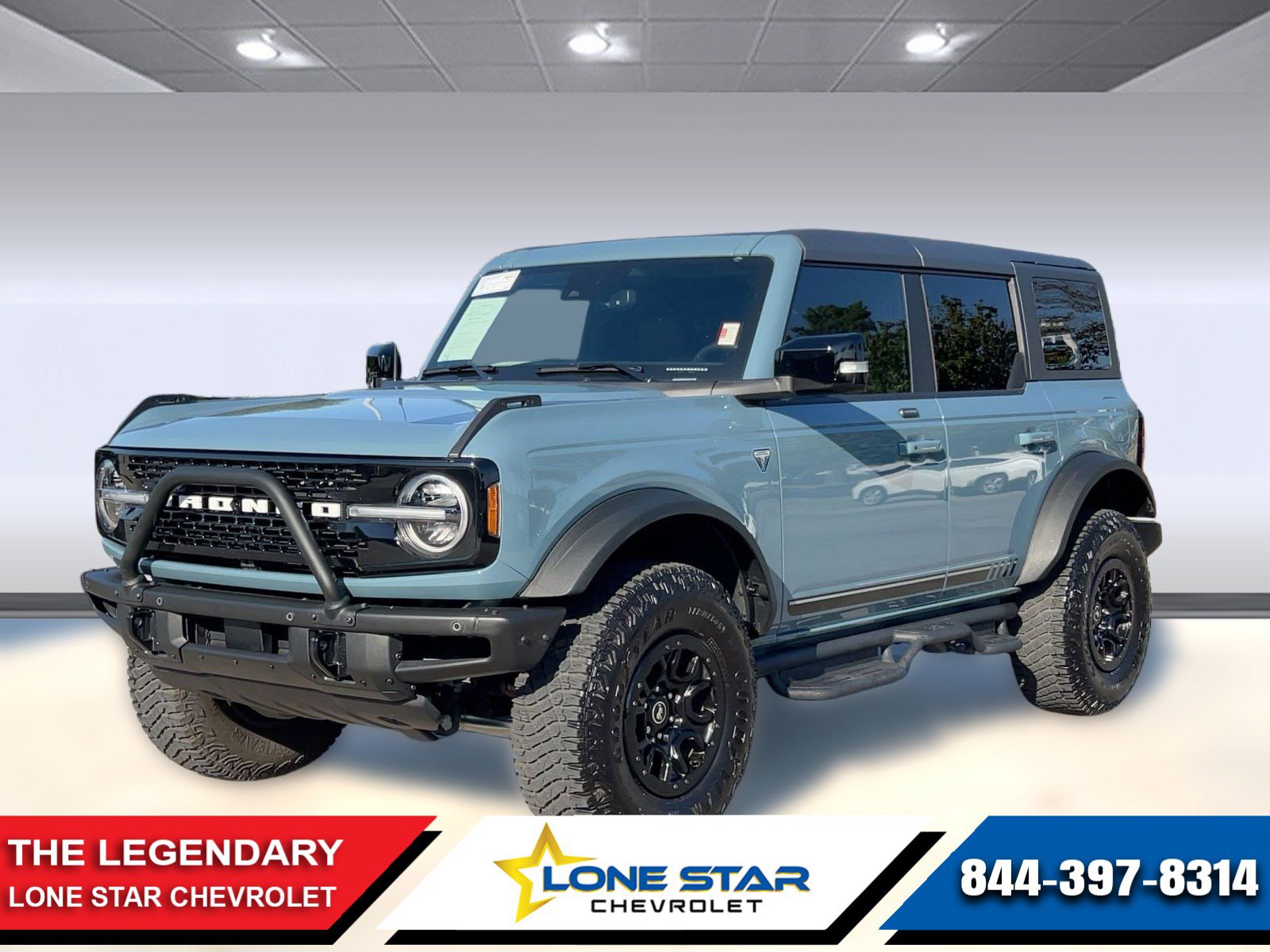 2021 Ford Bronco 4-Door First Edition's photo