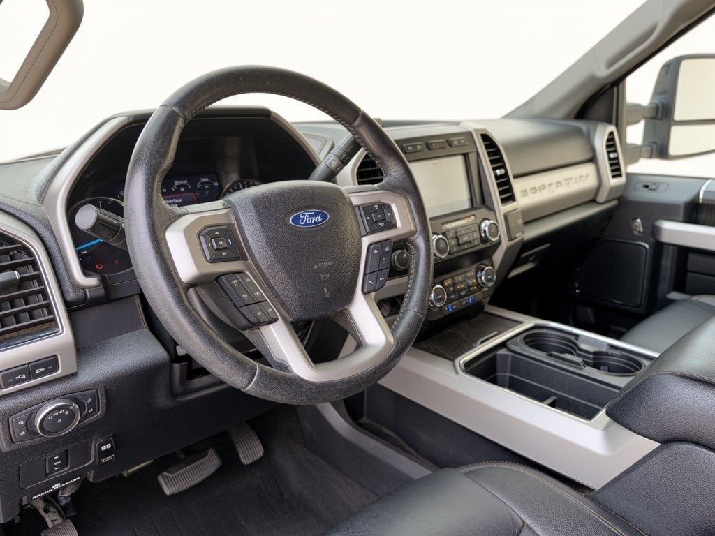 Used 2020 Ford F-250 Lariat Truck