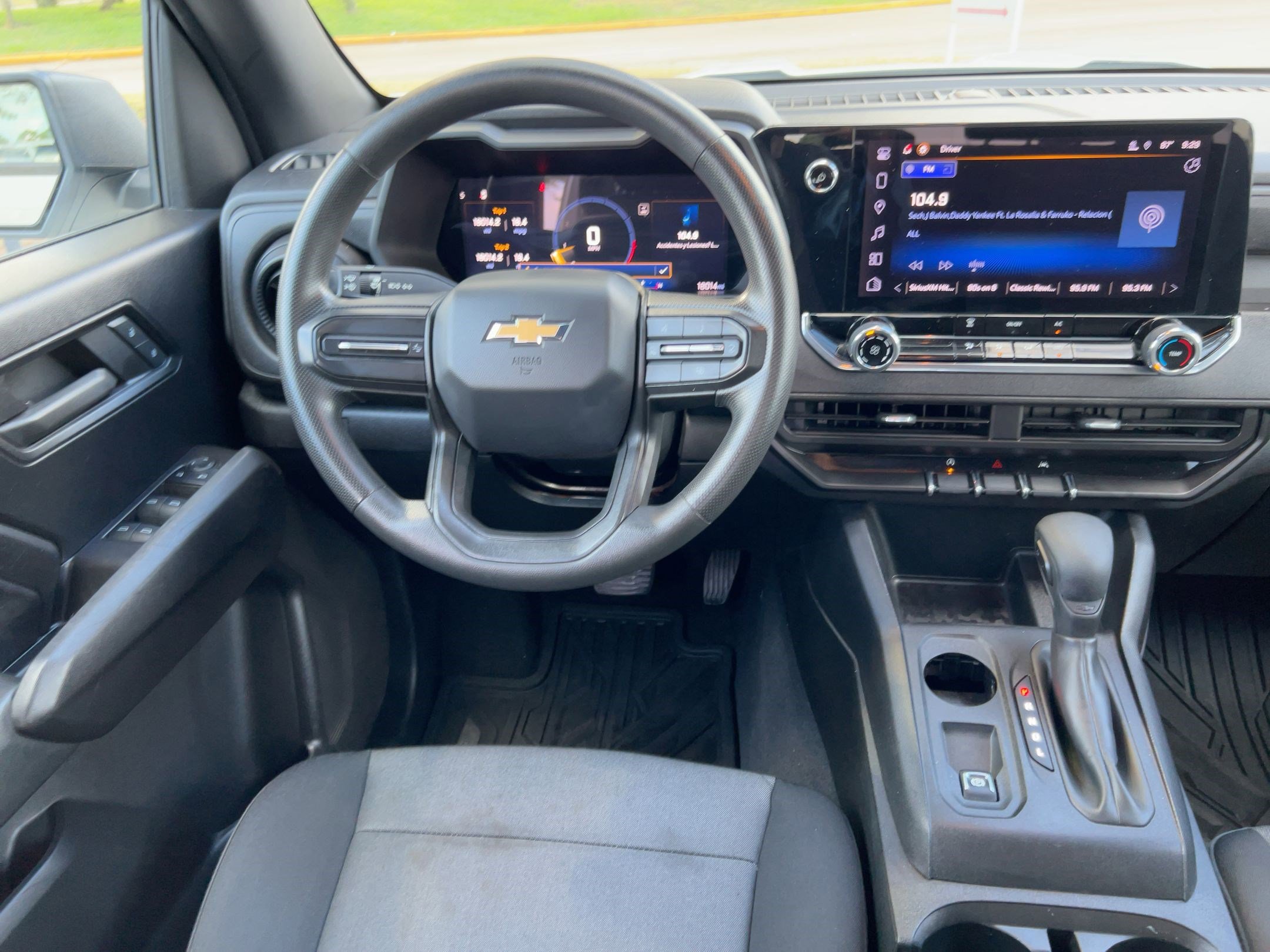 2024 Chevrolet Colorado Work Truck photo 4