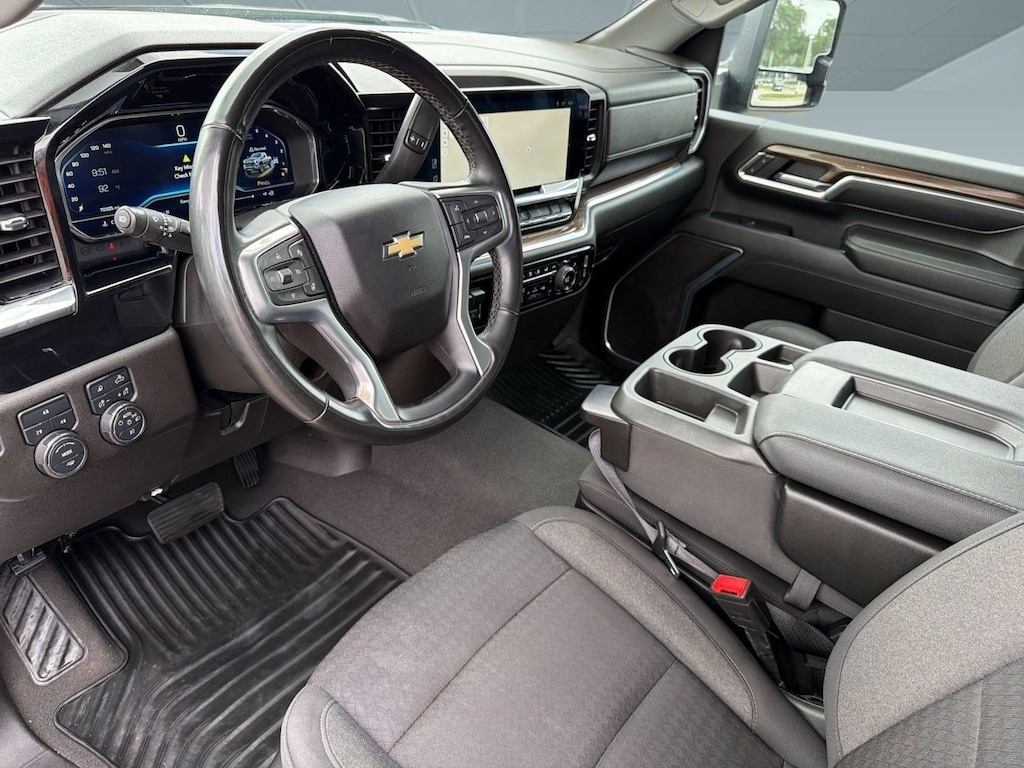 Used 2024 Chevrolet Silverado 2500 HD LT Truck