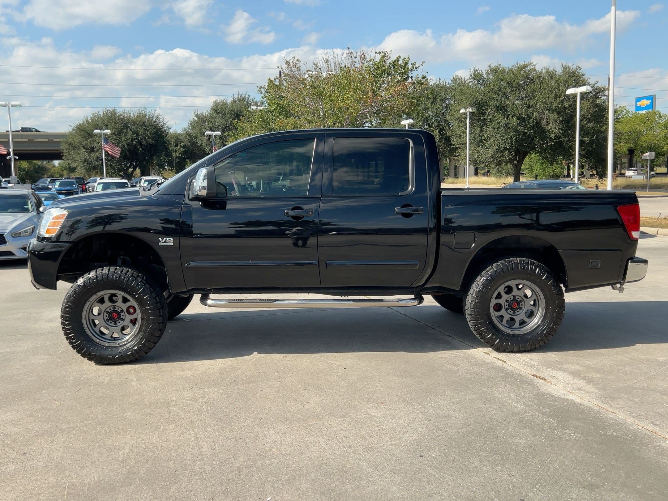 Used 2004 Nissan Titan LE with VIN 1N6AA07A44N543129 for sale in Baytown, TX