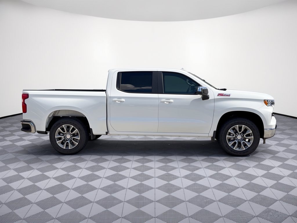 2026 Chevrolet Silverado 1500 LT - Photo 8