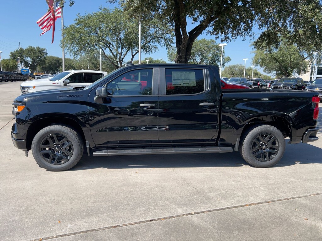 New 2026 Chevrolet Silverado 1500 Custom Truck