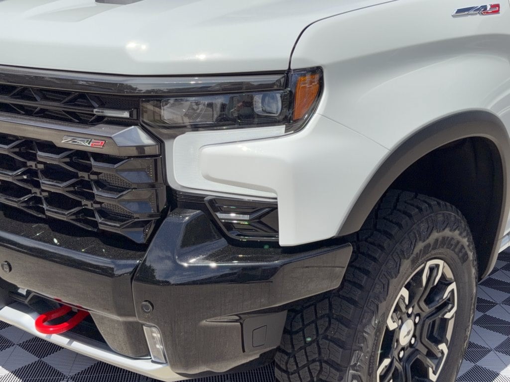 2026 Chevrolet Silverado 1500 ZR2 - Photo 11