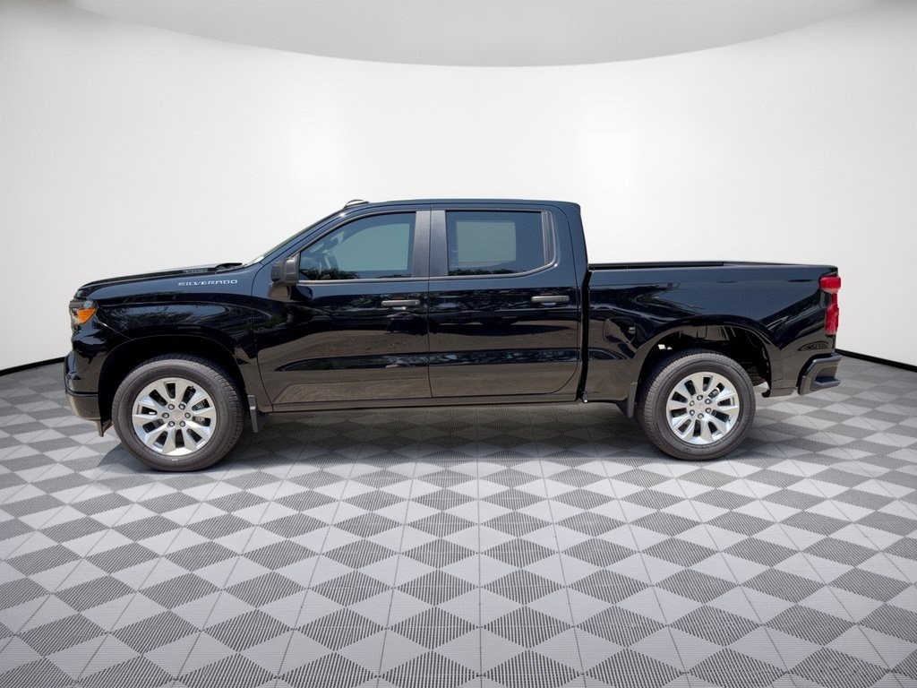 New 2026 Chevrolet Silverado 1500 Custom Truck