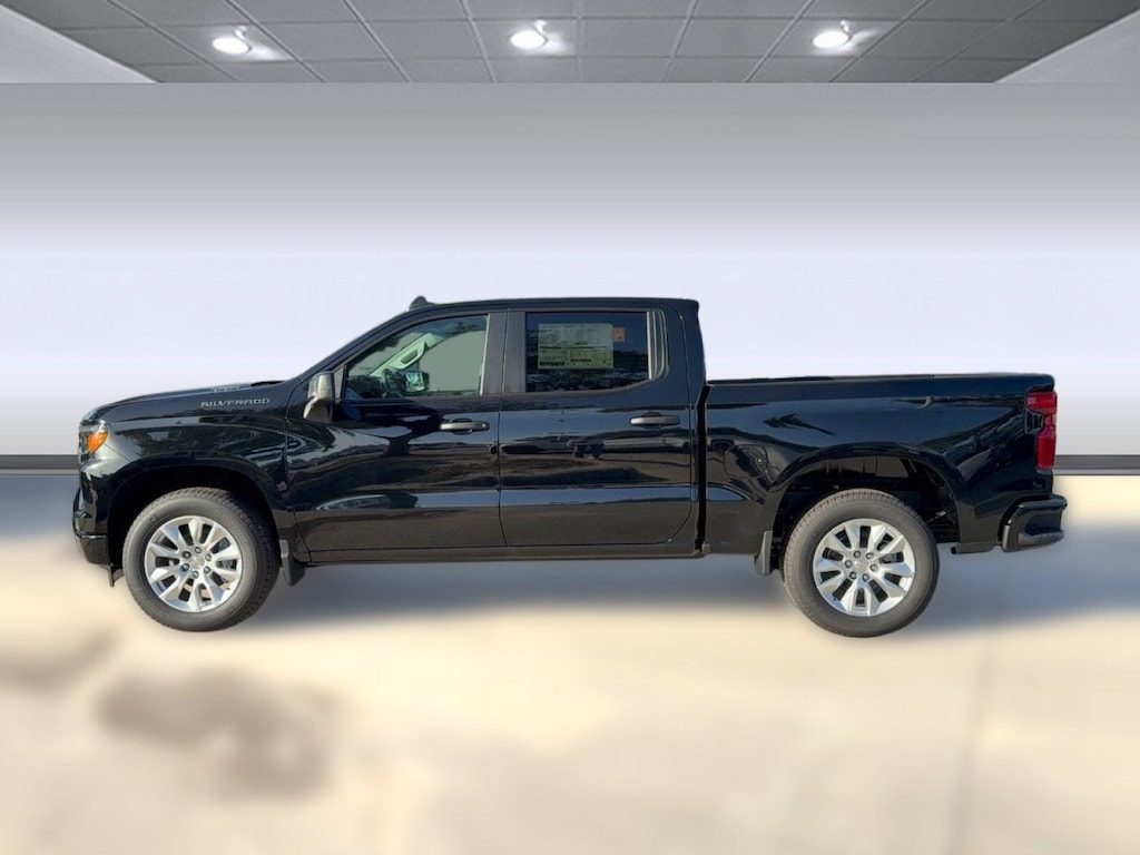 New 2026 Chevrolet Silverado 1500 Custom Truck